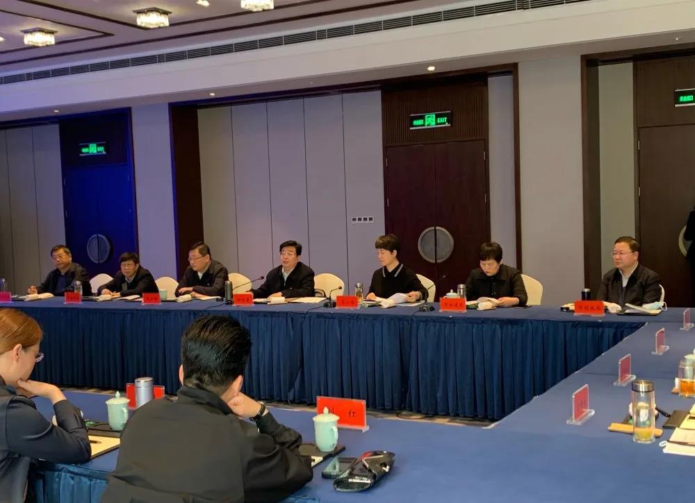 焦作市市長徐衣顯組織召開“綠色”座談會(huì)，我公司被選取為本地裝配式建筑企業(yè)現(xiàn)場(chǎng)考察點(diǎn)